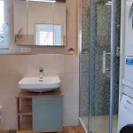 Mini-apartment Ruhig Und Verkehrsguenstig In Apartment *