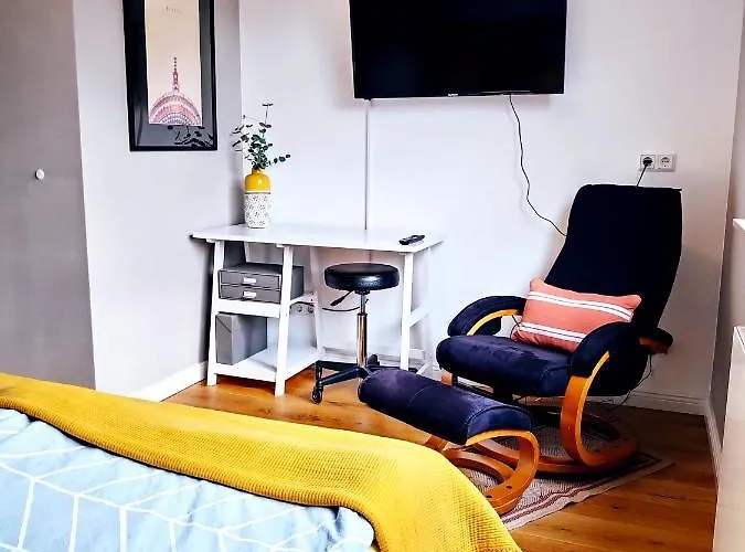 公寓 Mini-apartment Ruhig Und Verkehrsguenstig In