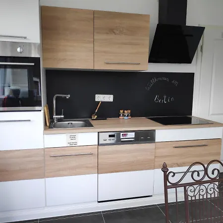 Apartmán Mini-apartment Ruhig Und Verkehrsguenstig In Berlín