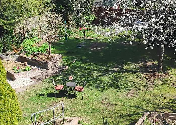 Mini-apartment Ruhig Und Verkehrsgünstig In *